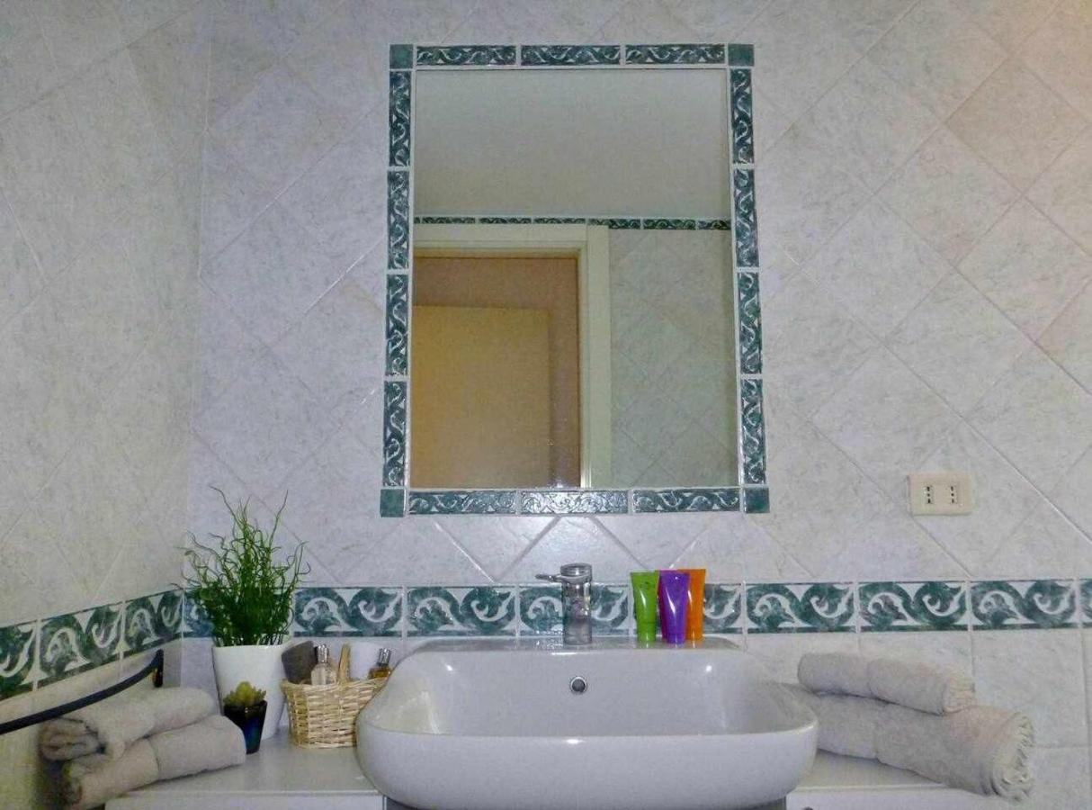Sva18 Fully Equipped Large Flat S Ambrogio Apartment Milan Luaran gambar