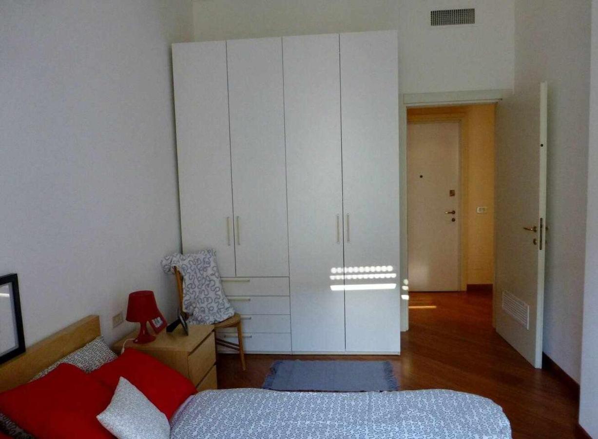 Sva18 Fully Equipped Large Flat S Ambrogio Apartment Milan Luaran gambar